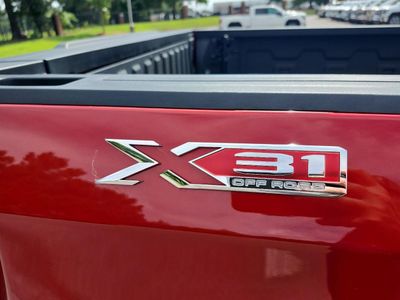 2023 GMC Sierra 1500 — detail view