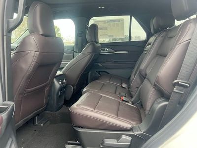 2026 Ford Explorer — detail view