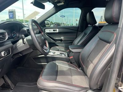 2023 Ford Explorer — detail view