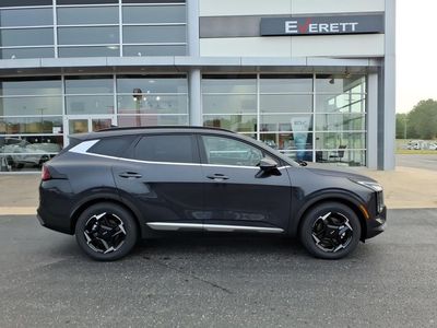 2026 Kia Sportage — side profile view