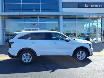 2026 Kia Sorento — side profile view