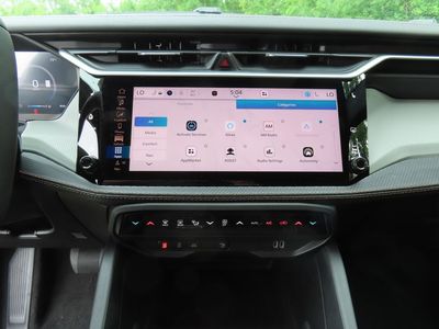 2026 Jeep Cherokee — detail view