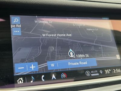 2024 Cadillac XT5 — detail view