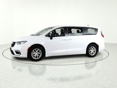 2025 Chrysler Pacifica — rear three-quarter view