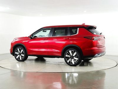 2026 Mitsubishi Outlander — rear three-quarter view