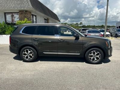 2020 Kia Telluride — detail view
