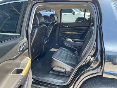 2019 GMC Acadia — detail view