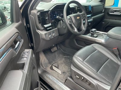2024 Chevrolet Silverado 1500 — interior view