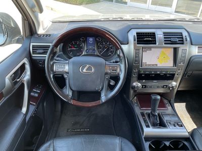 2018 Lexus GX — detail view