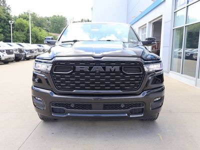2025 RAM 1500 — detail view