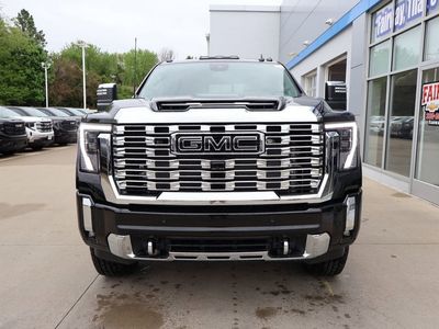 2026 GMC Sierra 2500 HD — detail view