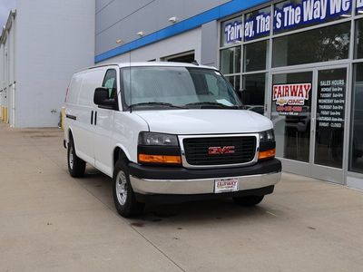 2025 GMC Savana Cargo — side profile view