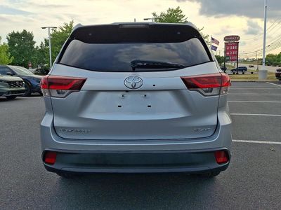 2019 Toyota Highlander — detail view