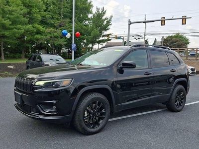2023 Jeep Cherokee — interior view