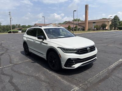 2023 Volkswagen Tiguan — side profile view