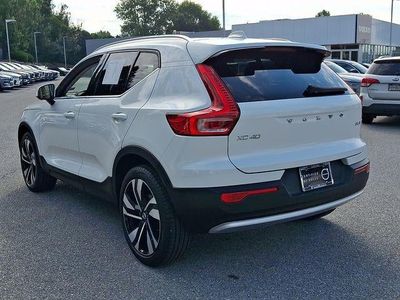 2023 Volvo XC40 — interior view