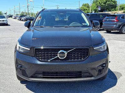 2024 Volvo XC40 — side profile view