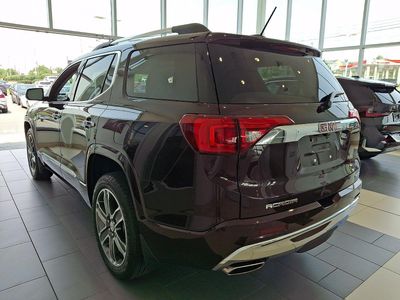 2018 GMC Acadia — interior view