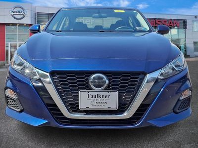 2020 Nissan Altima — side profile view