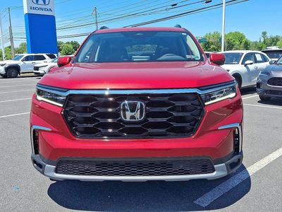 2025 Honda Pilot — rear three-quarter view
