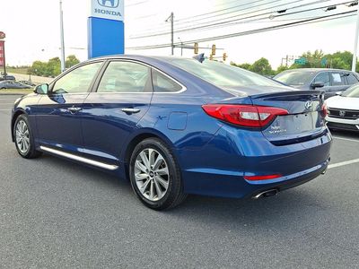 2017 Hyundai SONATA — interior view
