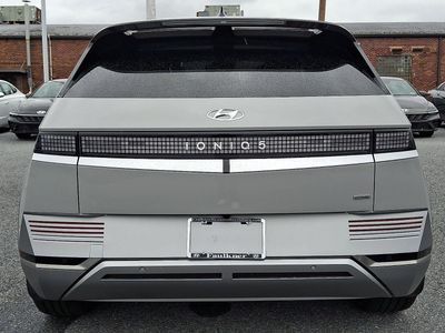 2023 Hyundai IONIQ 5 — detail view