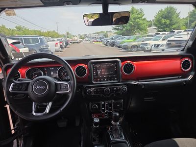 2020 Jeep Gladiator — detail view