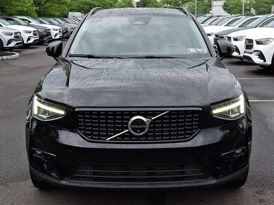 2023 Volvo XC40 — side profile view