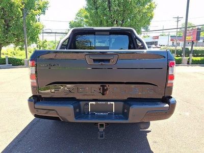 2024 Nissan Frontier — detail view