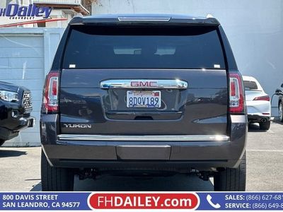 2018 GMC Yukon — detail view