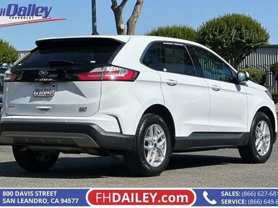 2022 Ford Edge — interior view