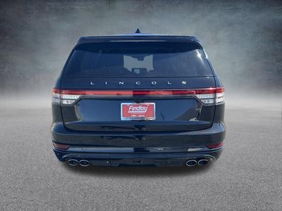 2025 Lincoln Aviator — detail view