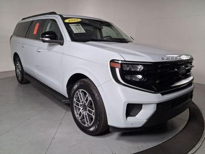 2025 Ford Expedition — side profile view