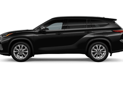 2026 Toyota Highlander — interior view