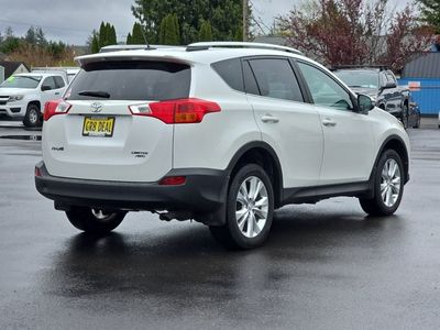 2014 Toyota RAV4 — detail view