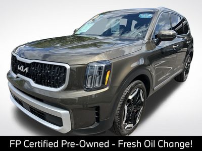 2025 Kia Telluride — interior view