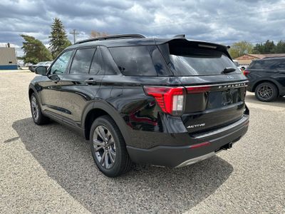 2026 Ford Explorer — detail view