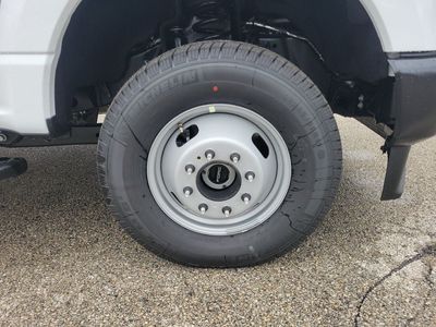 2026 Ford F-350SD — detail view