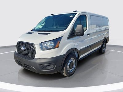 2026 Ford Transit-250 — side profile view