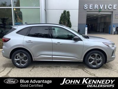 2023 Ford Escape — side profile view