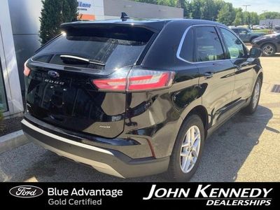 2024 Ford Edge — rear three-quarter view