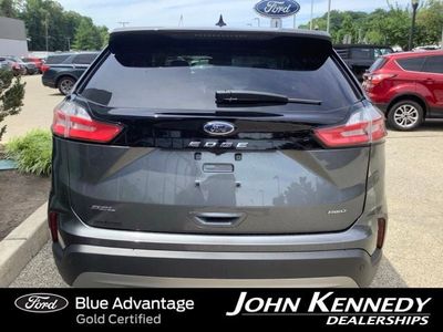 2022 Ford Edge — interior view