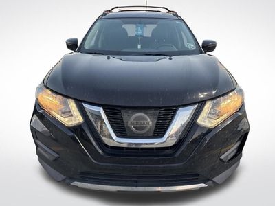 2017 Nissan Rogue — side profile view