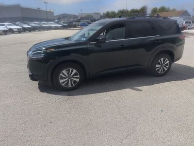 2023 Nissan Pathfinder — rear three-quarter view