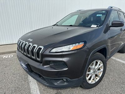 2018 Jeep Cherokee — side profile view
