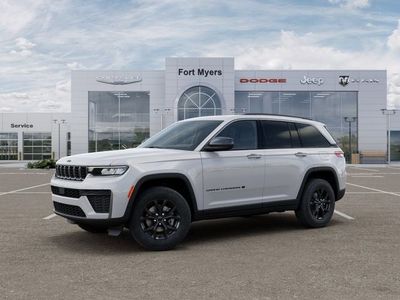 2026 Jeep Grand Cherokee — side profile view