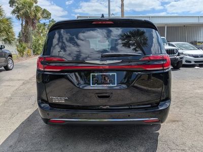 2026 Chrysler Pacifica — detail view