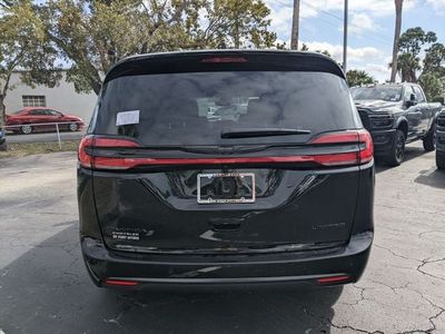 2026 Chrysler Pacifica — detail view