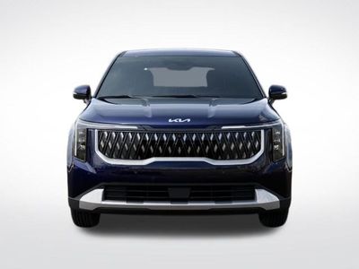 2026 Kia Carnival — side profile view