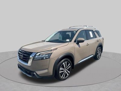 2025 Nissan Pathfinder — detail view